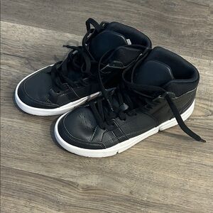 Uniqlo Black High-Top Athletic Shoes